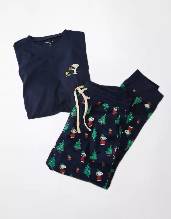 AE Snoopy Fleece PJ Set - Image 2