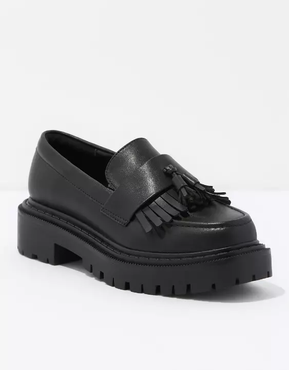 AE Tassel Loafer - Image 3