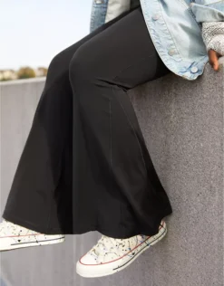 OFFLINE By Aerie Real Me High Waisted Crossover Rib Super Flare Legging