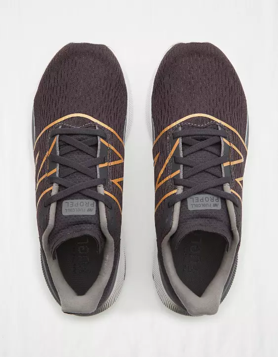 Aerie New Balance Fuelcell Propel V2 Sneaker - Image 2