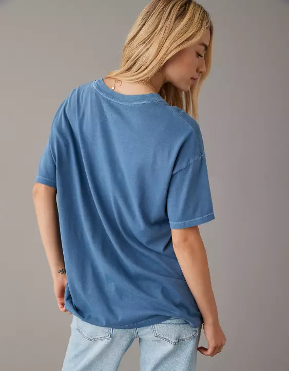 AE Oversized Blink-182 Graphic Tee - Image 2