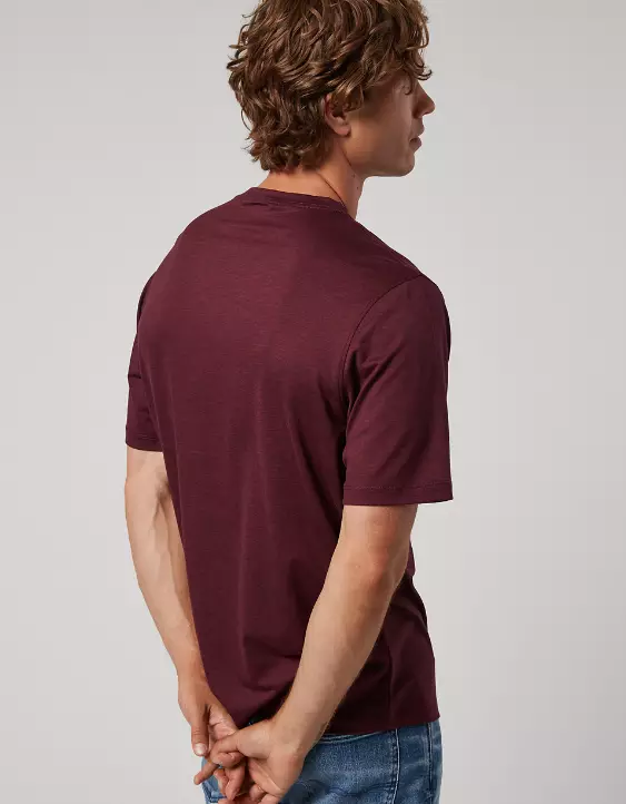 AE 24/7 Logo Graphic T-Shirt - Image 2