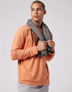 AE 24/7 Long-Sleeve Graphic T-Shirt