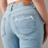 AE Stretch Ripped Curvy '90s Skinny Jean