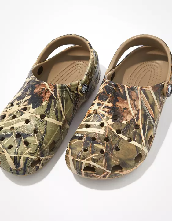 Crocs Men's Classic Realtree Clog - Image 2